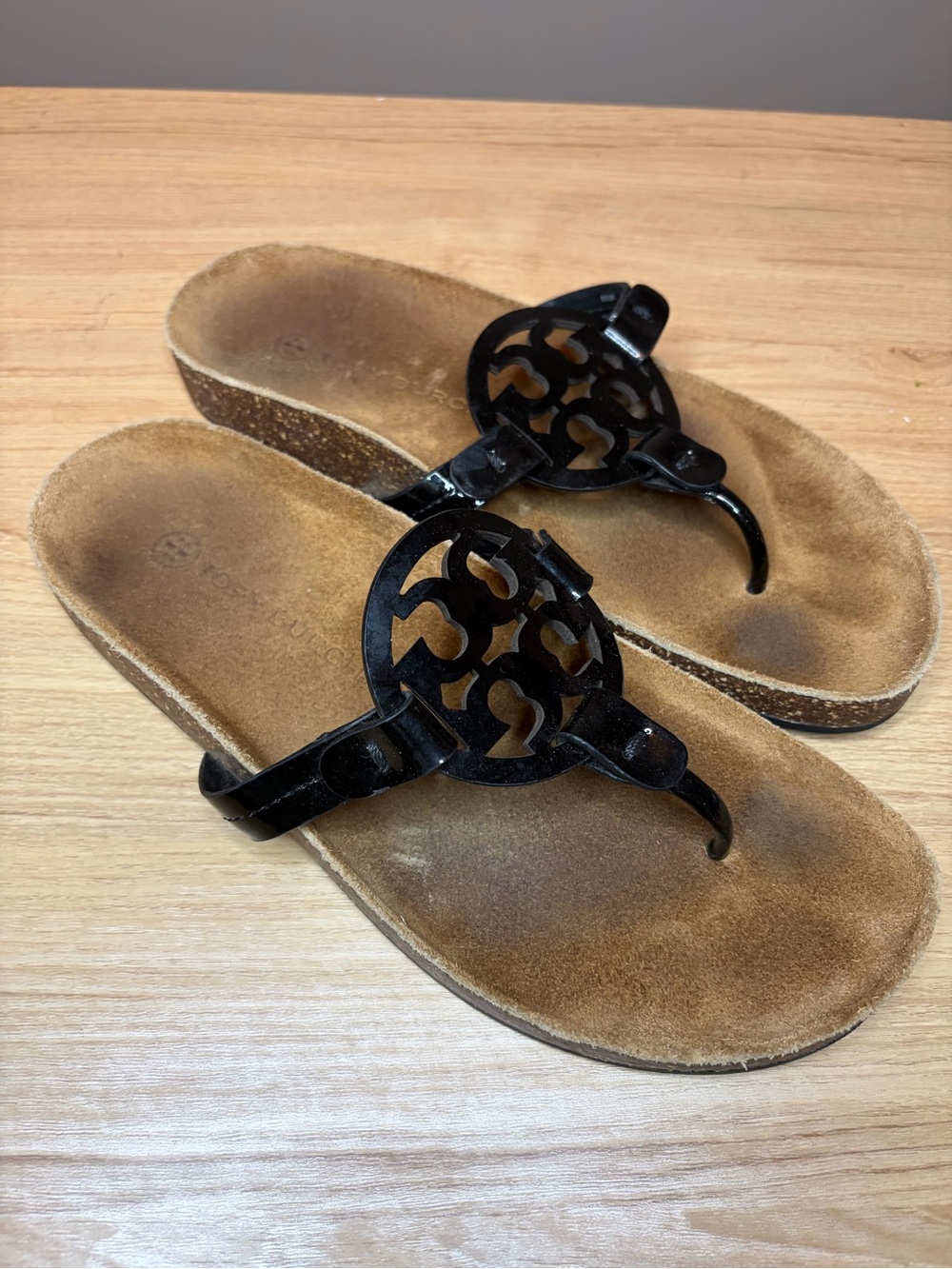 Tory Burch Black Patent Leather Miller Thong Cork Footbed Sandals 8.5M